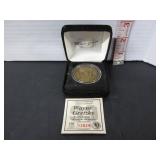 WAYNE GRETZKY BRONZE MEDALLION WITH C.O.A. IN CASE