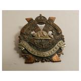 VINTAGE WW2 CALGARY HIGHLANDERS CAP BADGE