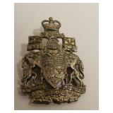 VINTAGE CANADIAN COAT OF ARMS BROOCH