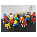 15-1974 GEOBRA 1ST GENERATION PLAYMOBIL FIGURES