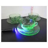 3 VINTAGE URANIUM CUPS & SAUCERS SWIRL DESIGN