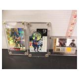3 WAYNE GRETZKY HOCKEY CARDS