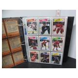 1988/89 OPC HOCKEY CARDS NEAR FULL SET IN BINDER