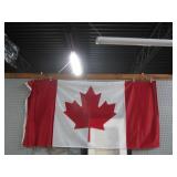 LIKE NEW LARGE CANADIAN FLAG 34' X 72'