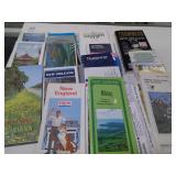 LARGE LOT OF AMEICAN MAPS