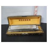 VINTAGE HOHNER CHROMONIKA III IN ORIGINAL CASE