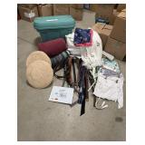 Linens & Aprons Lot