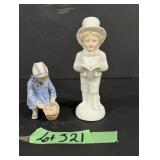 (2) Figurines