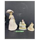 (3) Figurines