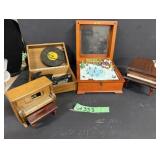 (4) Music Boxes