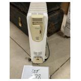 DeLonghi Portable Radiator Heater -1500W