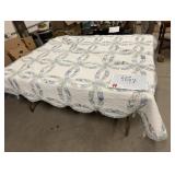 Quilt - Double Wedding Ring - 80' x 88'