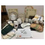 Kitchenware Lot- Corelle, Corningware & more