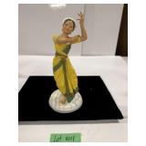 Royal Doulton 'Indian Temple Dancer' H.N. 2830