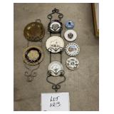 (2) Plate Racks (9) Plates