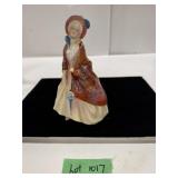 Royal Doulton 'Paisley Shawl' H.N. 1988