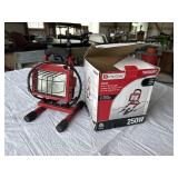 Utilitech 250w shop light