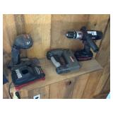 Craftsman wireless drill & flash light w/ charger