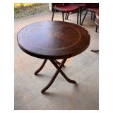 Oak Round Table