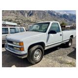 1997 Chevrolet Cheyenne 2500 Pick-up Truck