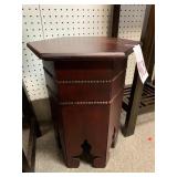 WOOD HEXAGON SMALL SIDE TABLE - 13 X 18.5 '