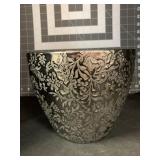 SILVER TONE CERAMIC FLOWER POT - 6 X 7.5 '