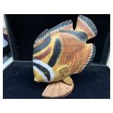 7.5 ' WOOD PAINTED FISH ON DRIFTWOOD BASE