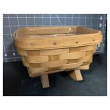 1992 LONGABERGER CRADLE ROCKING BASKET 7 X 5 X 5 '