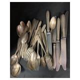 VINTAGE SILVER PLATE FLATWARE