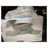 PARAFFIN HEAT TREATMENT BATH - NIB W/ EXTRA