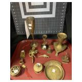 LOT OF VINTAGE BRASS DECORATIVE ACCESSORIES