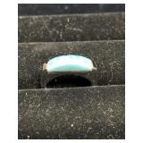 STERLING SILVER RING W/ BLUE STONE - SZ 7