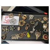 LOT OF QUALITY JEWELRY BROACHES