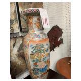 23.5 ' PORCELAIN ASIAN VASE