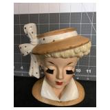 1959 NAPCO 6 ' LADY HEAD VASE W/ BOW & PEARL