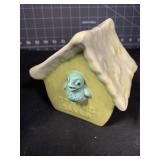 4 ' VINTAGE POTTERY BIRDHOUSE STRING HOLDER