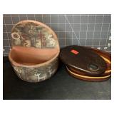 PERUVIAN POTTERY CONTAINER & WOOD BOX - 5 ' & 5.5