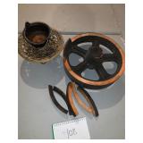 Mini cast iron pot, candle holder and wheel