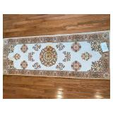 Large Ghengis Runner