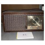 Vintage zenith radio