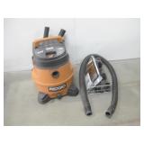 Ridgid 14 Gallon Shop Vac W/Attachments Powers Up Ridgid 14 Gallon Shop Vac W/Attachments Powers Up