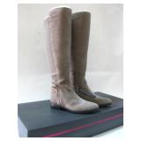 NIB Vince Camuto Women NIB Vince Camuto Women
