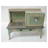 15"x 7"x 12" Vintage Metal Toy Stove Untested 15"x 7"x 12" Vintage Metal Toy Stove Untested