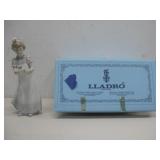 Vtg LLARDO Figurine  Happy Birthday Girl #5429 8'