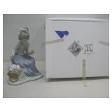 Vtg NAO By LLARDO FigurineStories To Lulu See Info