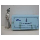 Vtg LLARDO Figurine Close To My Heart #5603 See