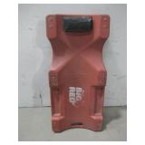 Big Red Garage Creeper