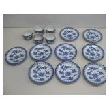 Vtg Japanese Karako 14 Piece Cup & Plate Set