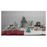 Farmhouse Style Decor Wax Melter, Napkins See Info