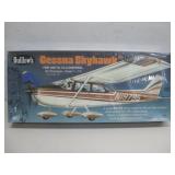 NIB Guillows Cessna Skyhawk Flying Model Kit See